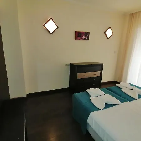 Hotel apartamentowy Bendita Mare *